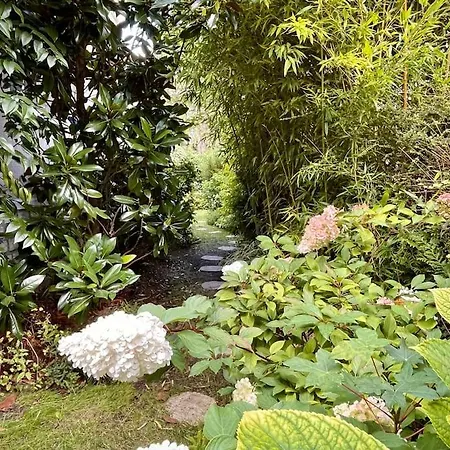 Cosy, Independant Avec Jardin Apartment Meudon