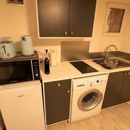 Apartmán Cosy, Independant Avec Jardin